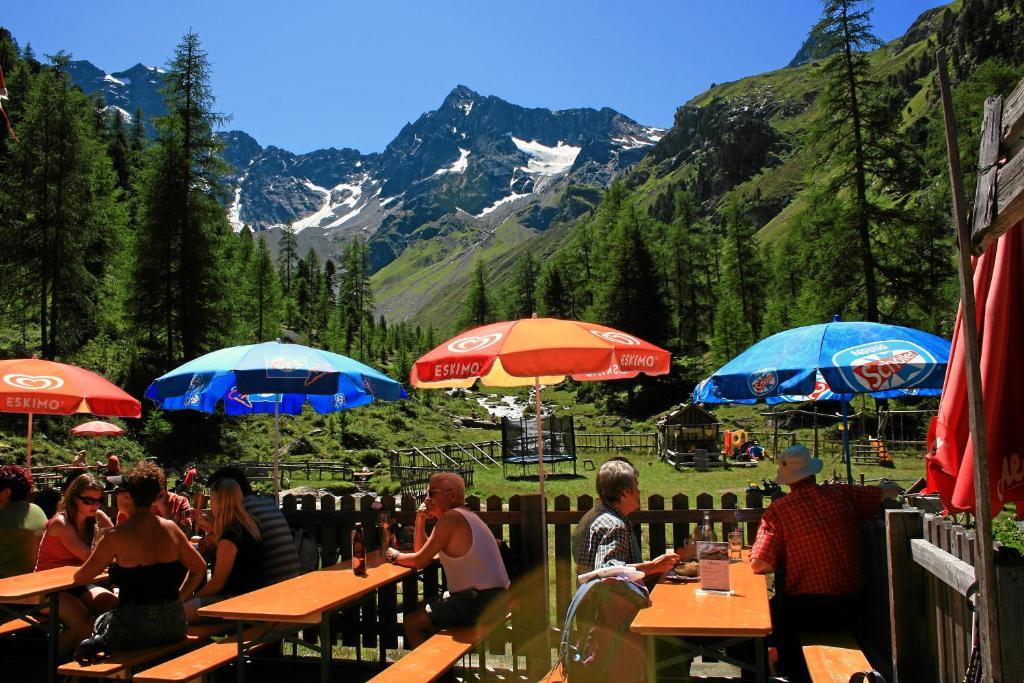 Hotel Wiese Sankt Leonhard im Pitztal Exterior photo